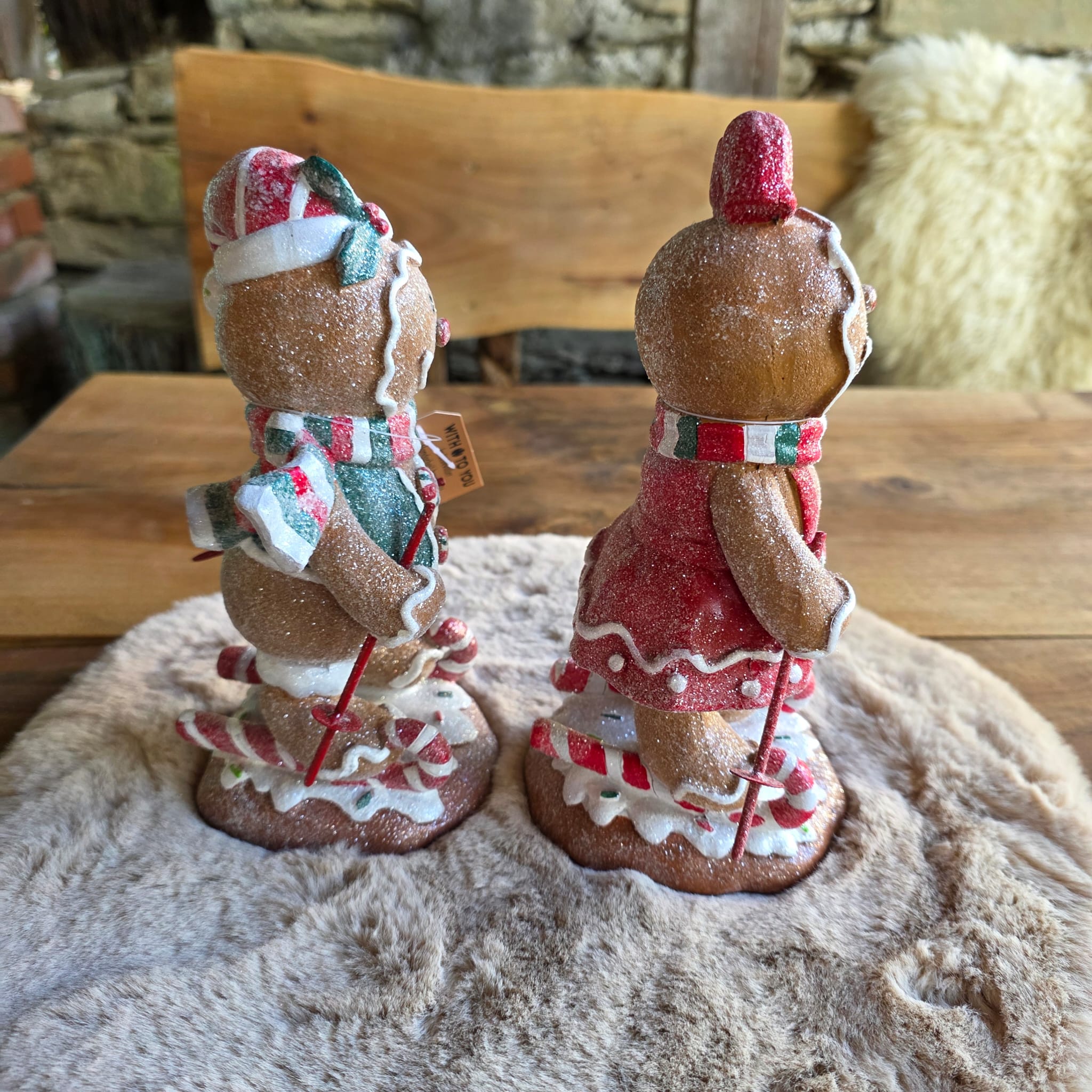 Lebkuchen Skifahrer-P&auml;rchen &ndash; Winterlicher Charme mit Glitzer ❄️⛷️🍪