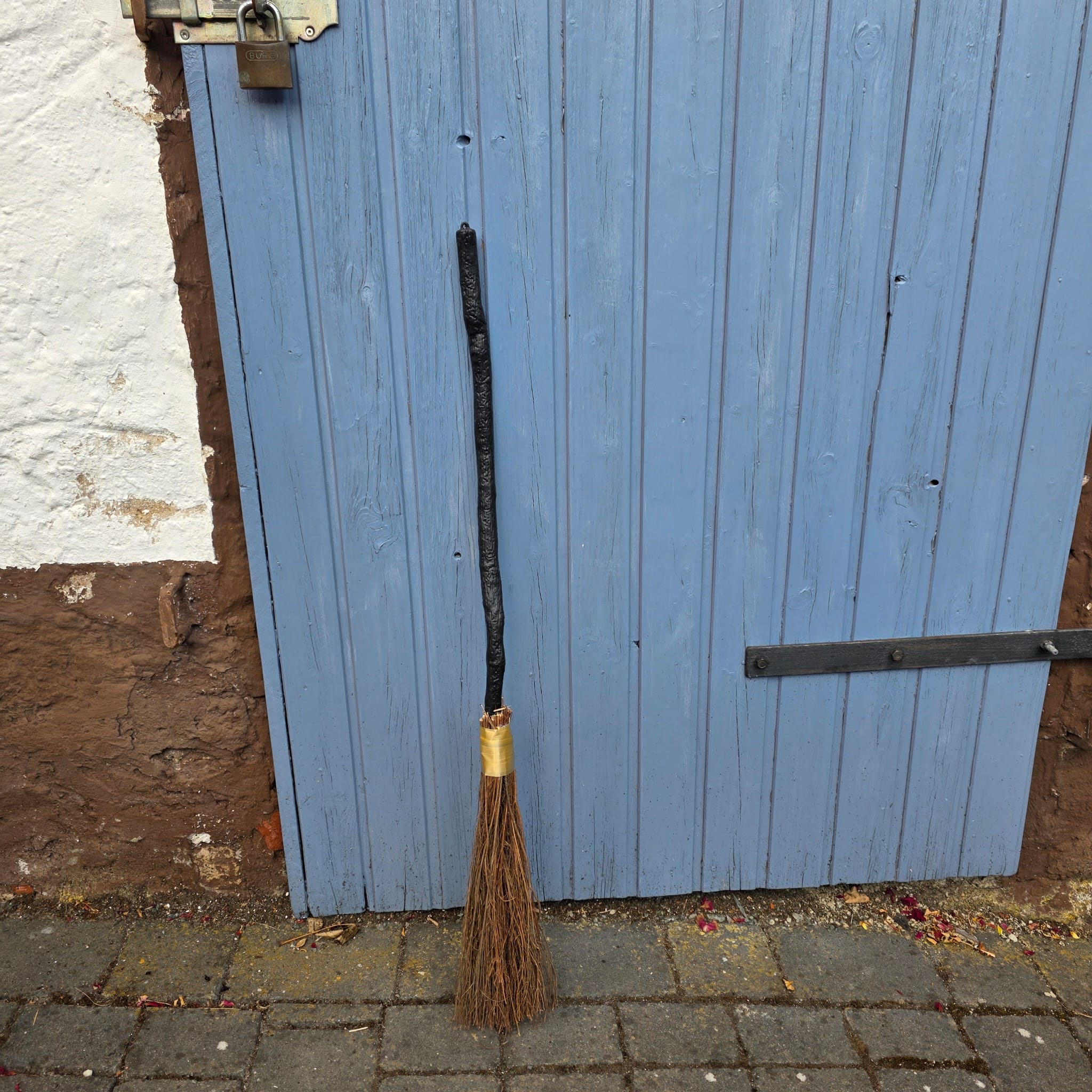Hexenbesen &ndash; 90 cm Halloween-Requisite