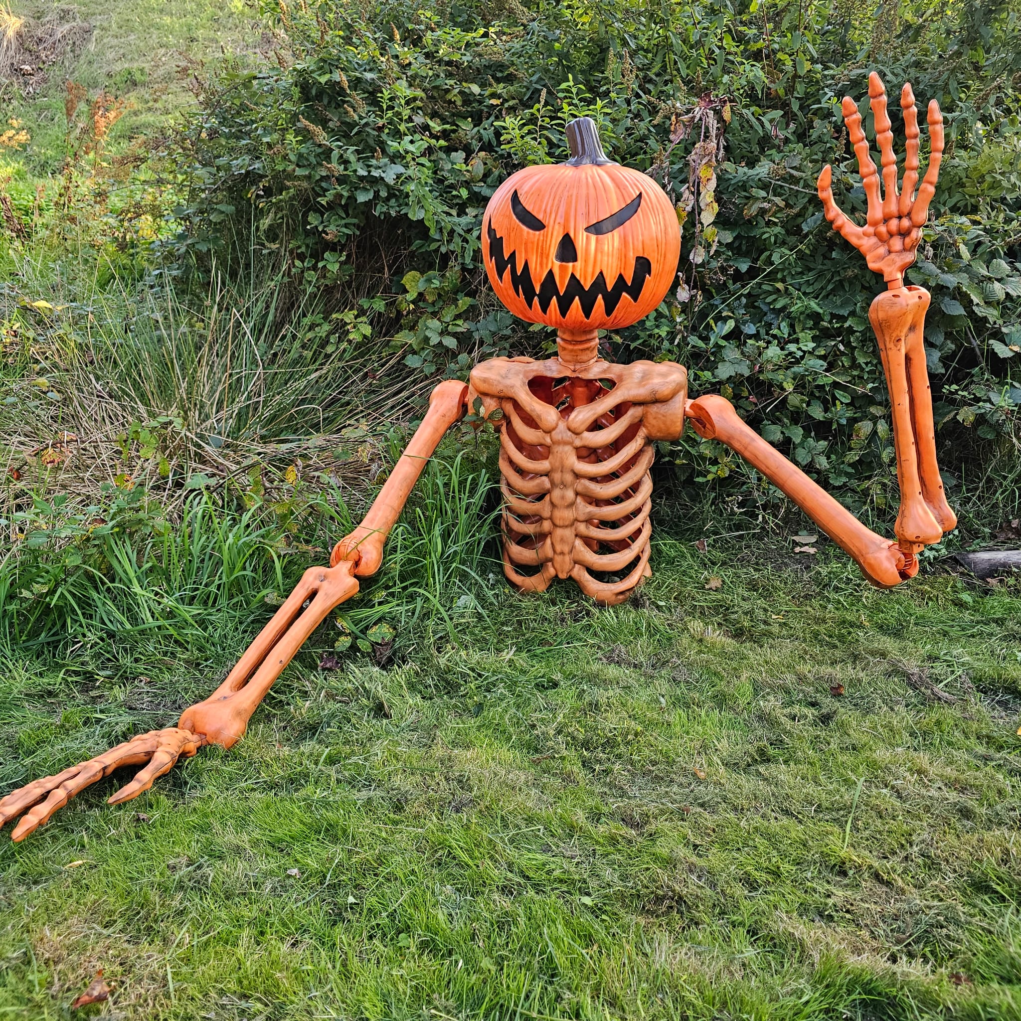Garten Pumpkin/K&uuml;rbismann Skelett XXL Groundbreaker image 0