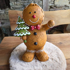 Lebkuchenmann Bruno mit Tannenbaum &ndash; weihnachtlicher Blickfang