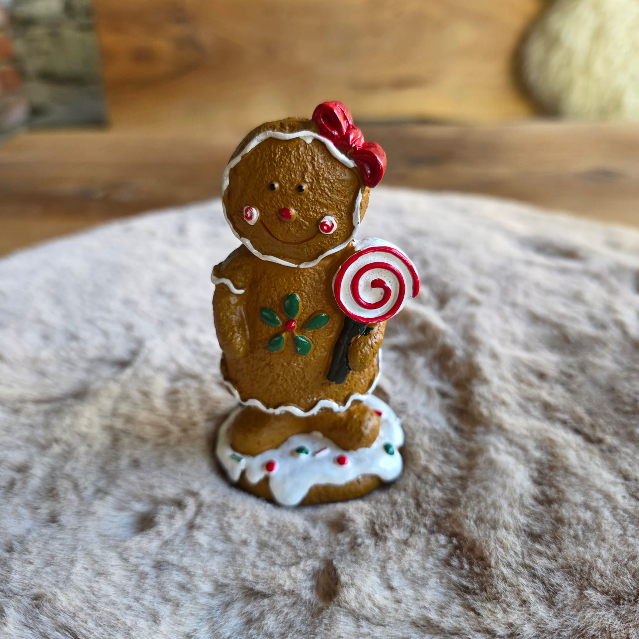 🍭 Lebkuchenfigur Polly mit Lolli &ndash; S&uuml;&szlig;e Weihnachtsdekoration